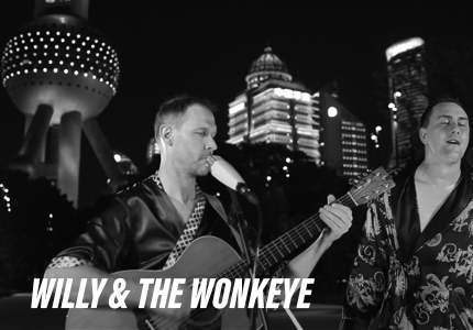 Pearl Tower Shanghai Live Music - Willy and the Wonkeye